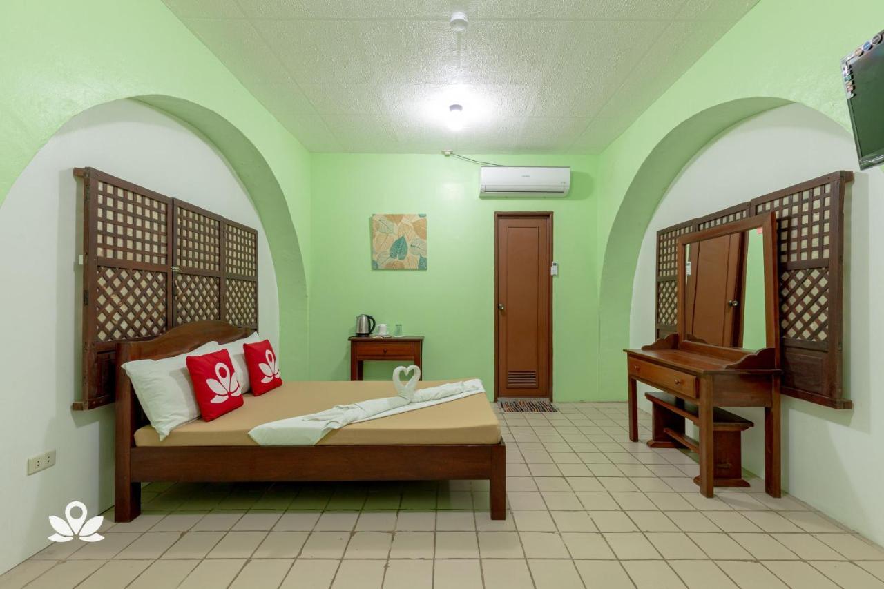 Zen Rooms Calle Crisologo Vigan City Exterior foto