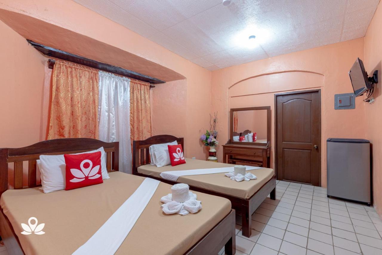 Zen Rooms Calle Crisologo Vigan City Exterior foto