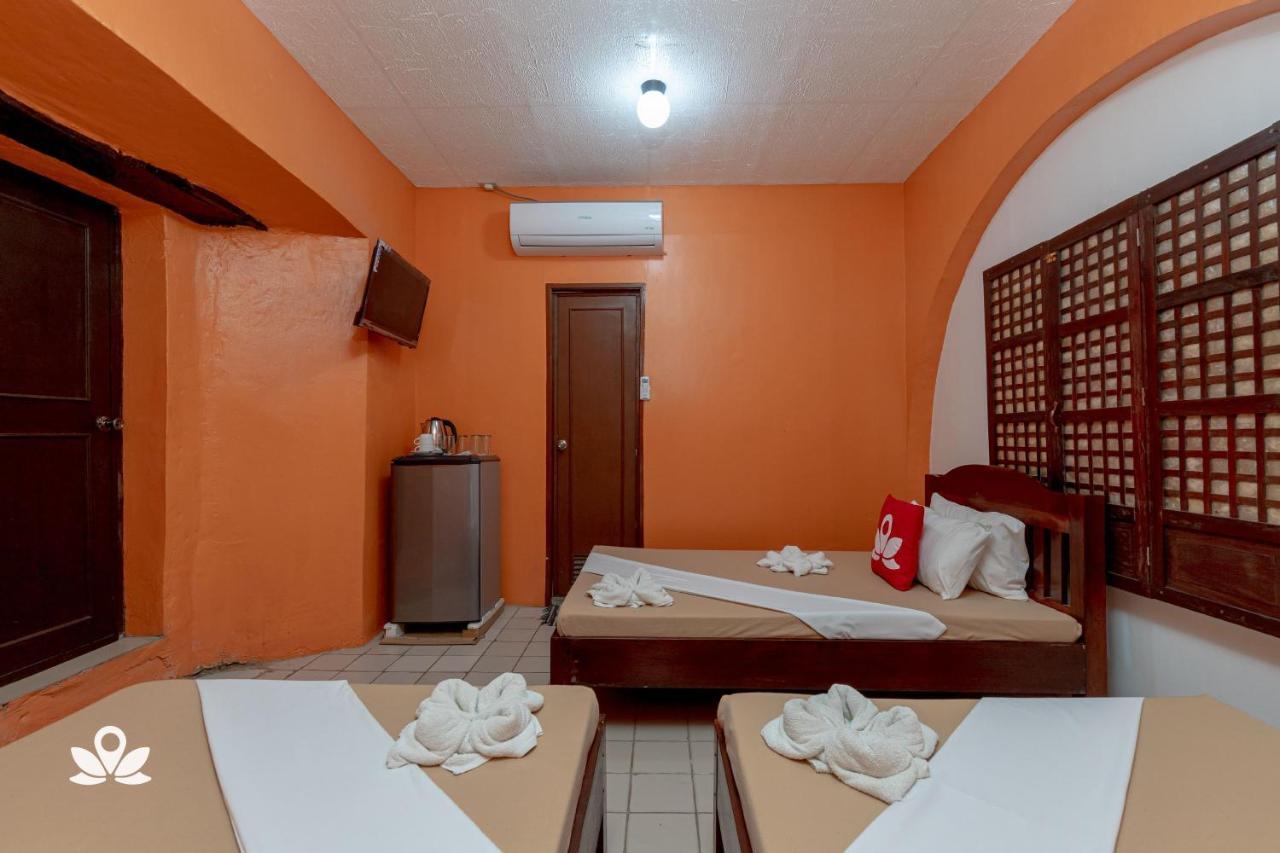 Zen Rooms Calle Crisologo Vigan City Exterior foto